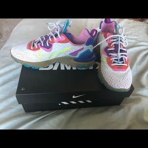 Nike React Vision in Lemon Venom